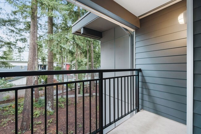 Building Photo - Fully Remodeled 1 bedroom Minutes from Microsoft!