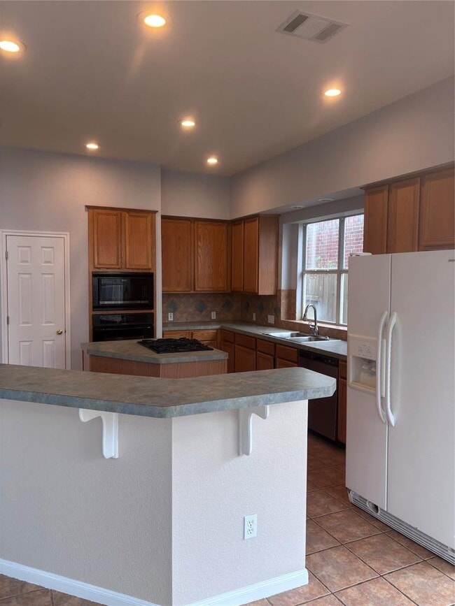 Building Photo - 1704 Lynnville Trail