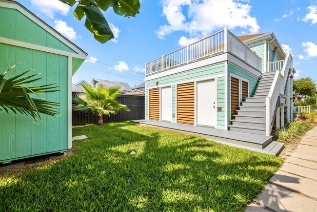 Building Photo - 2817 Avenue Q