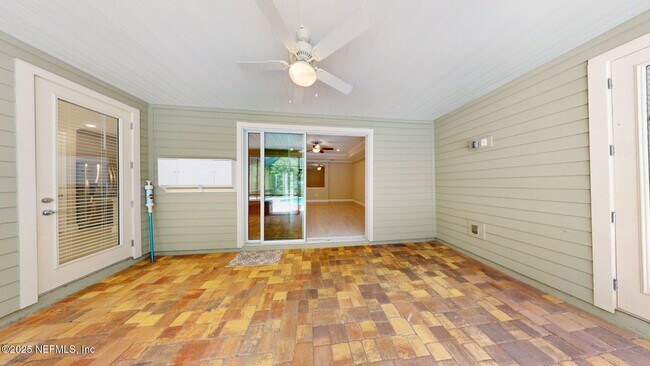 Building Photo - 614 Tintamarre Dr