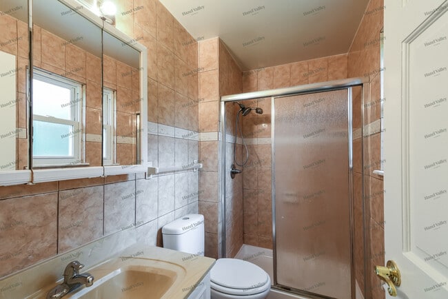 Building Photo - 1036 Treeline Ct