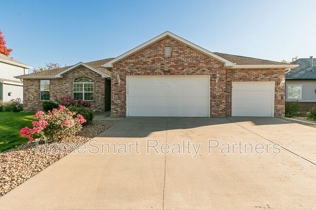 Primary Photo - 6708 Sage Ave