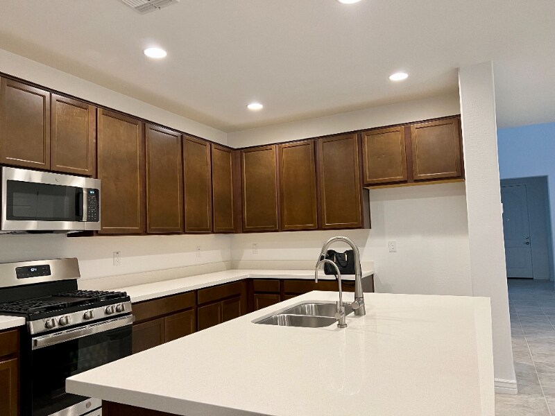 Building Photo - 12733 W Ocotillo Rd