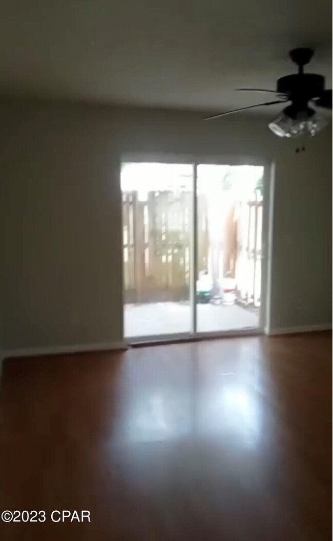 Building Photo - 730 Mulberry Ave