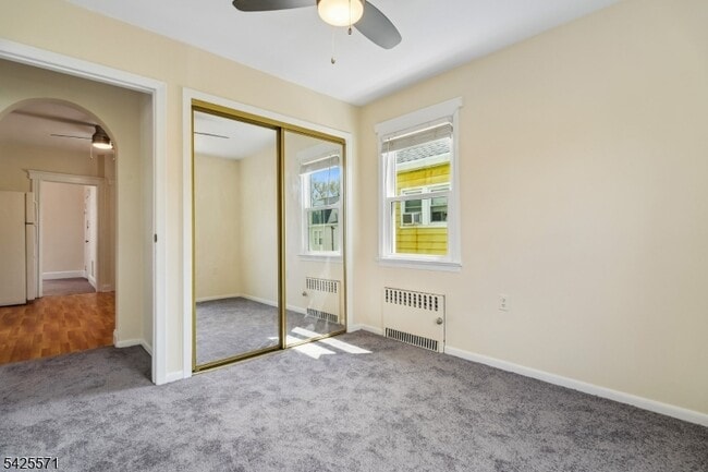 Building Photo - 7 Beekman St