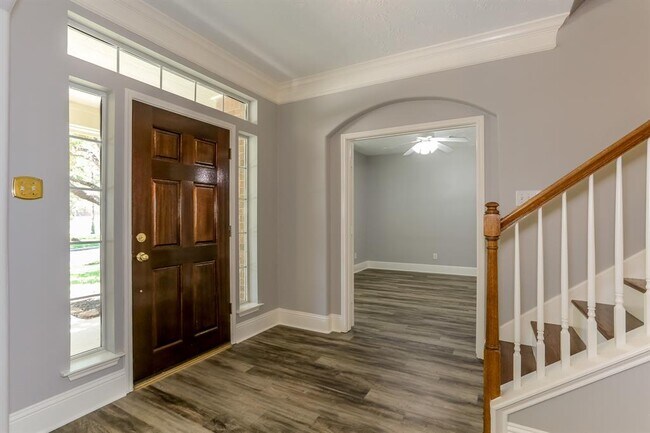 Building Photo - 2207 Stoneycreek Park Ct