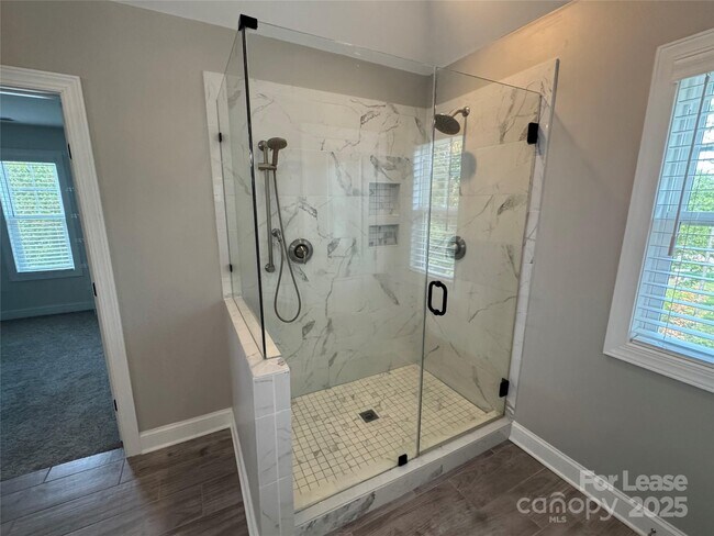 Building Photo - 3011 Waxhaw Crossing Dr