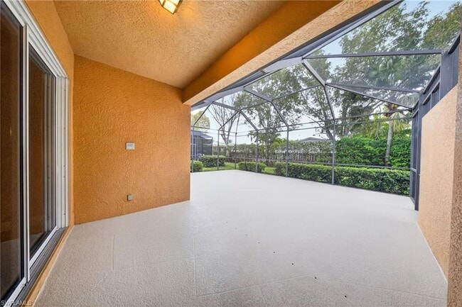 Building Photo - 15257 Cortona Way