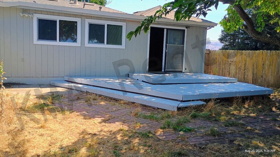 Building Photo - 7305 Furlong Ave
