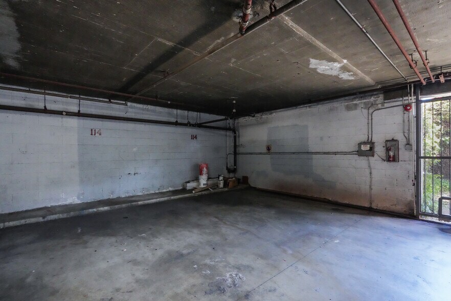 Building Photo - 6525 La Mirada Ave
