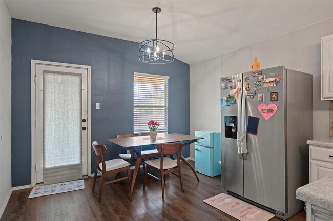 Building Photo - 18029 Basket Flower Bend