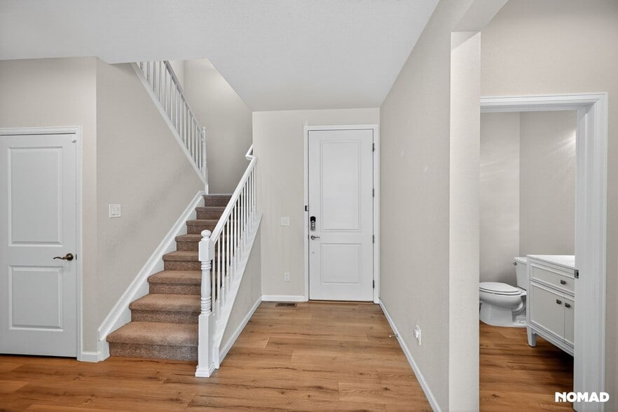 Building Photo - 8967 Red Bud St