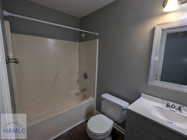 Building Photo - 67 Rosebud Ct