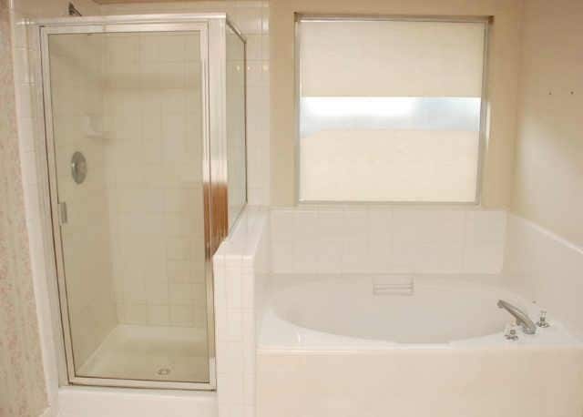 Building Photo - 5400 Tallowpine Terrace