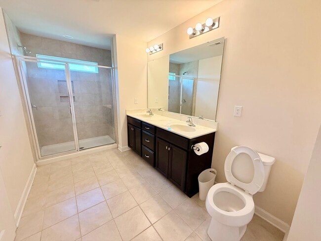 Building Photo - 5633 Garrow Glen Rd