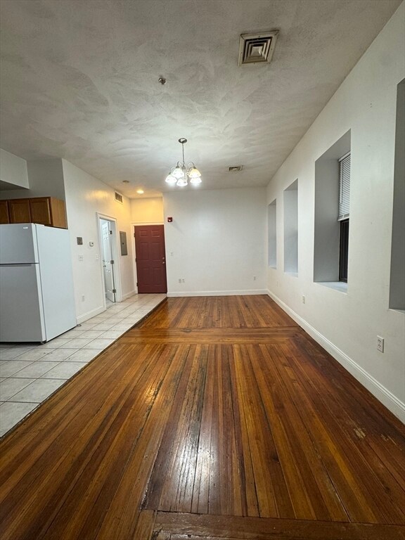 Building Photo - 173 Winnisimmet St