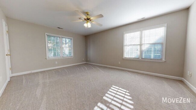 Building Photo - 203 Rose Valley Woods Dr