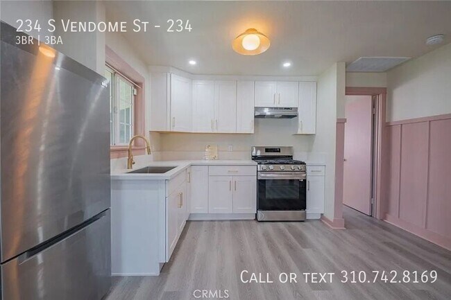 Building Photo - 234 S Vendome St