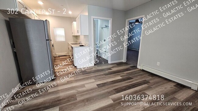Building Photo - 302 Cartier St