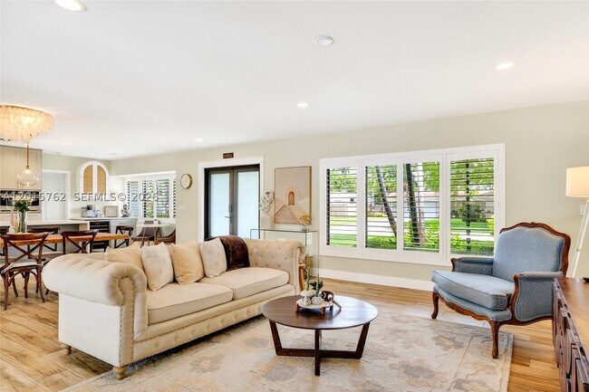 Building Photo - 8820 SW 85th St