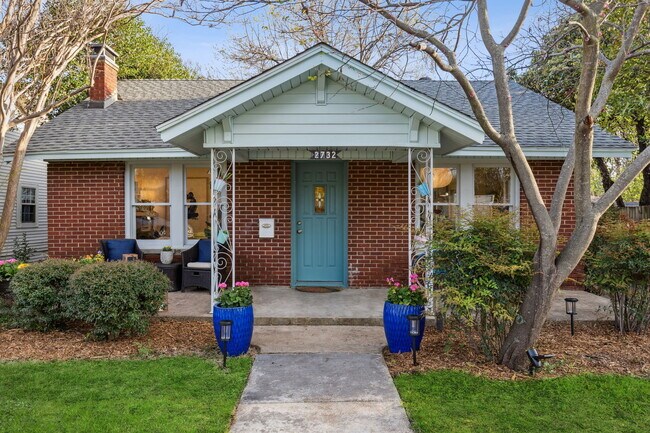 Building Photo - 2732 Catherine St