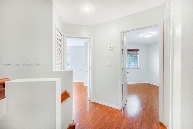 Building Photo - 14274 SW 125th Ct