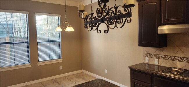 Building Photo - 11614 Royal Oaks Crossing