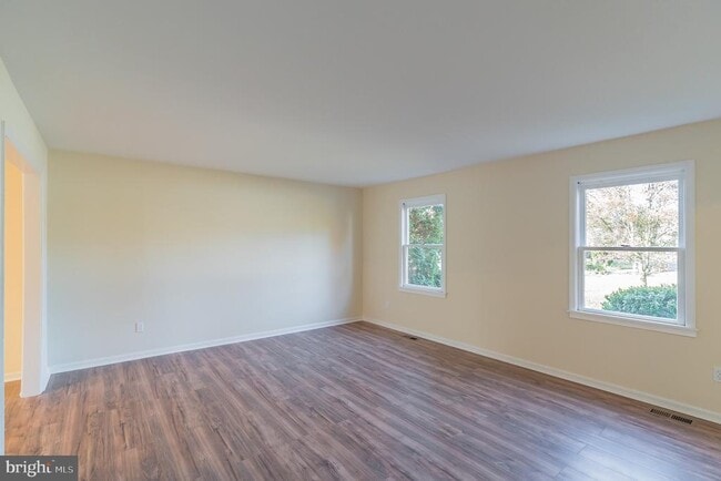 Building Photo - 414 Windsor Cir