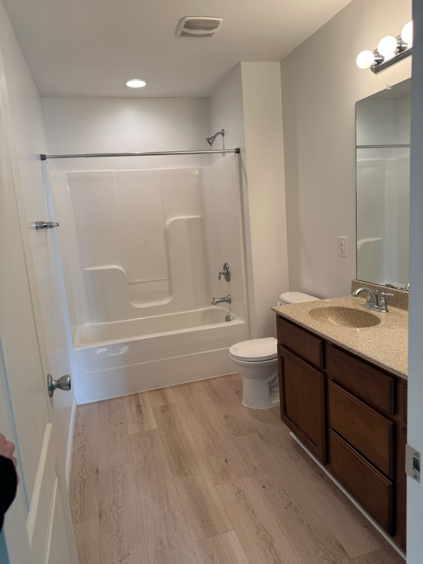 Building Photo - 318 Murphy Dr