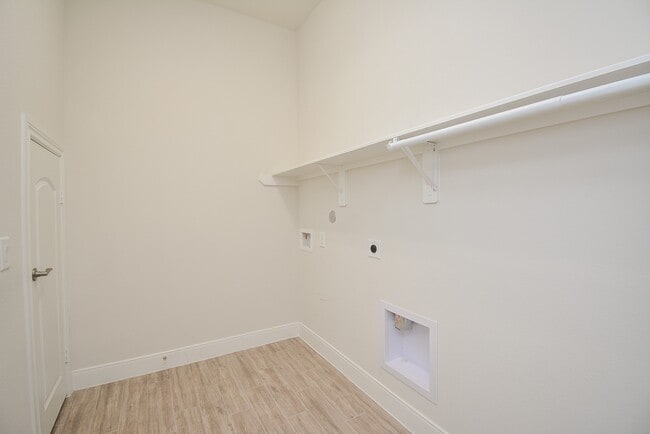 Building Photo - 23934 Cotton Grass Trl