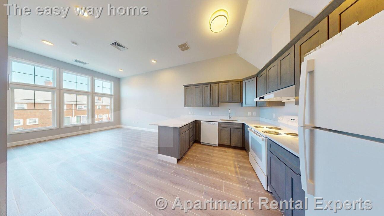 Building Photo - 51 Hill Rd