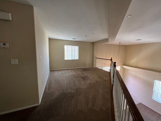 Building Photo - OVER 4000 SQ. FT. EXECUTIVE HOME IN GATED ...