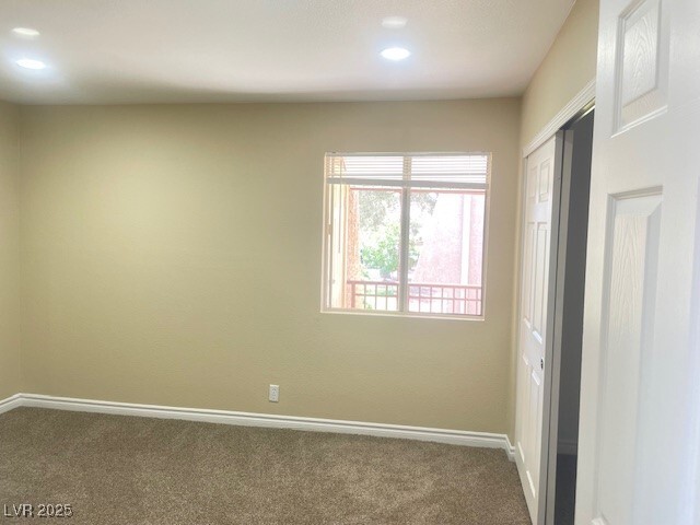 Building Photo - 5180 Indian River Dr