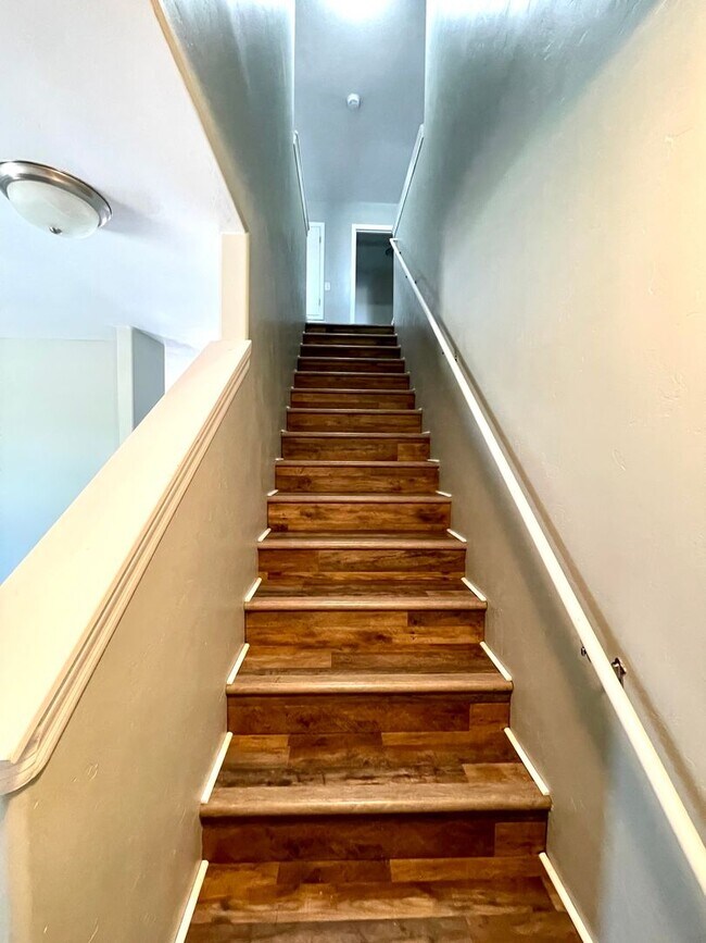 Building Photo - Beautiful 2020 Built- 4 Bedroom Home with 2 Car Garage! *HOME IS CURRENTLY OCCUPIED, PLEASE DO NO...