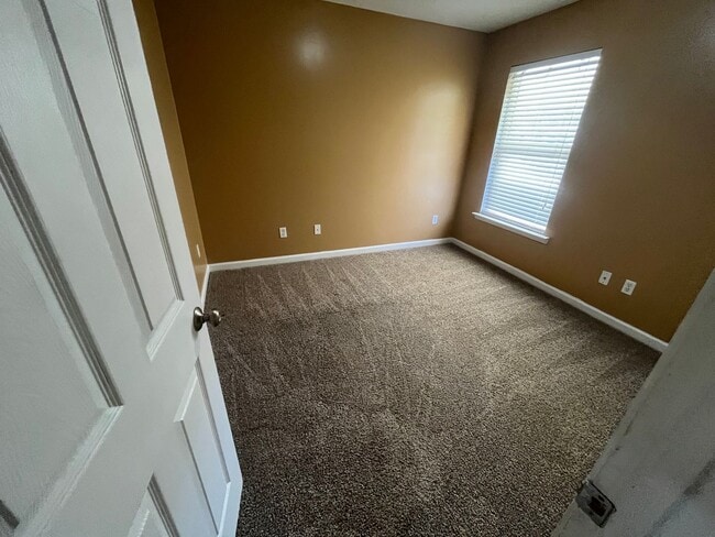 Building Photo - 3506 13th St