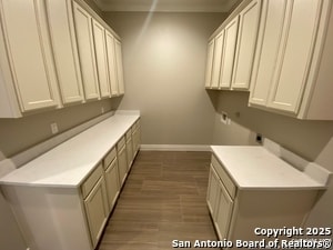 Building Photo - 4803 Viewcrest Rd