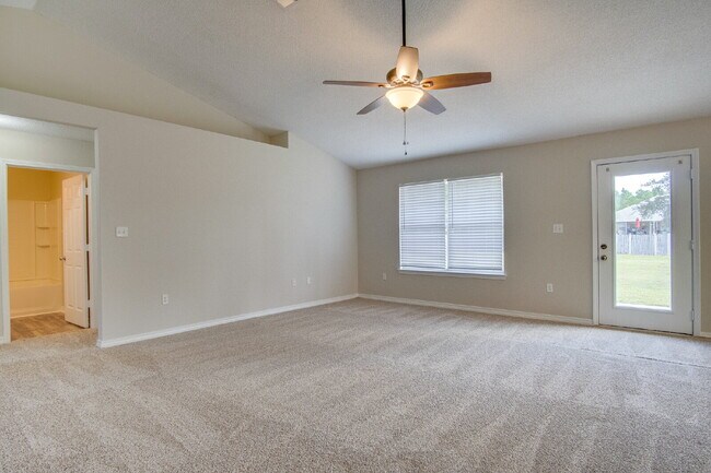 Building Photo - Holley by the Sea Home – 4 Bedrooms, Great...
