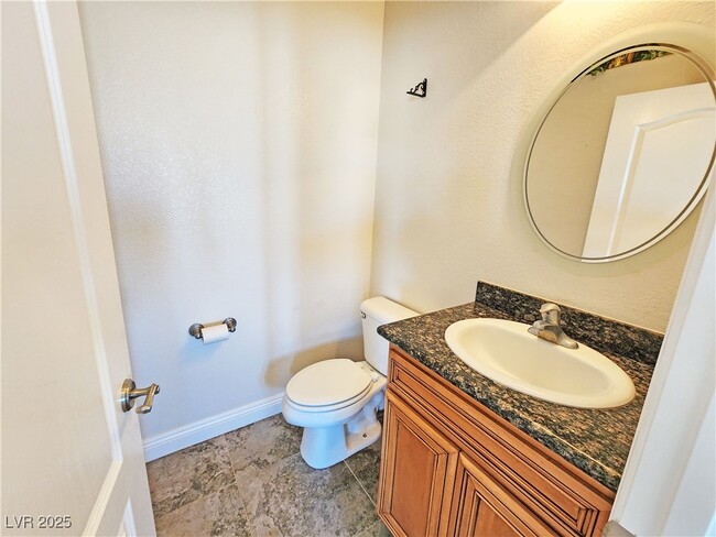 Building Photo - 3580 Prairie Ave