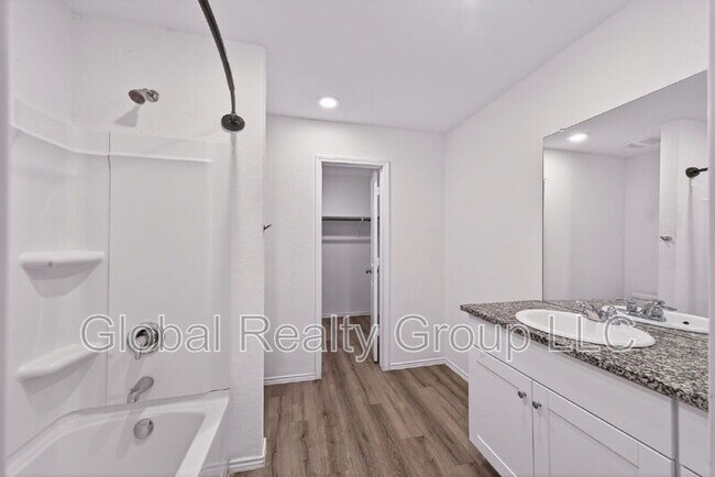 Building Photo - 5832 Forenoon Dr