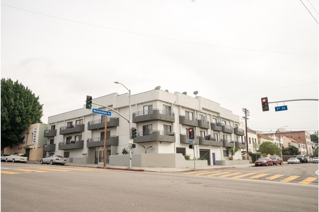 Building Photo - 3426 West 1st St