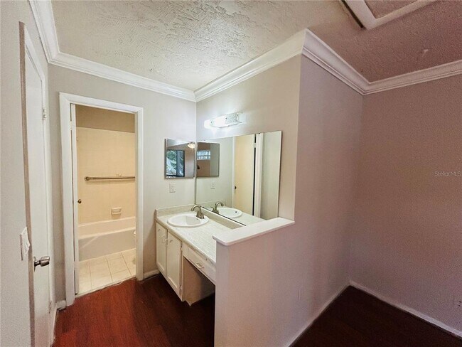 Building Photo - 4354 Aqua Vista Dr