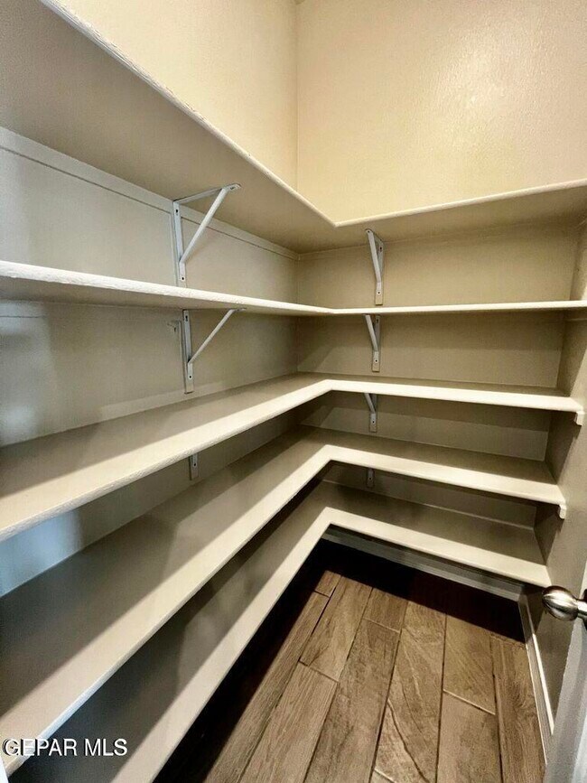 Building Photo - 11365 Hidalgo Dr