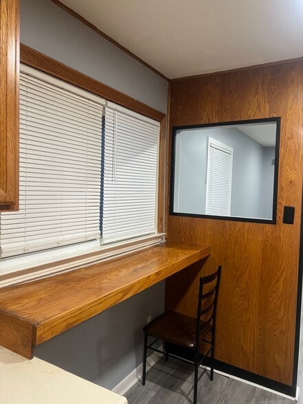 Building Photo - 11055 Chapp Ave