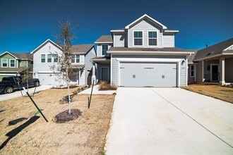 Building Photo - 220 Red Buckeye Loop