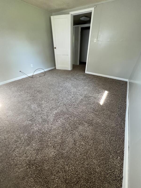 Building Photo - 1305 Princeton Ave