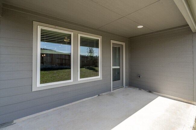 Building Photo - 18615 Century Pne Ln