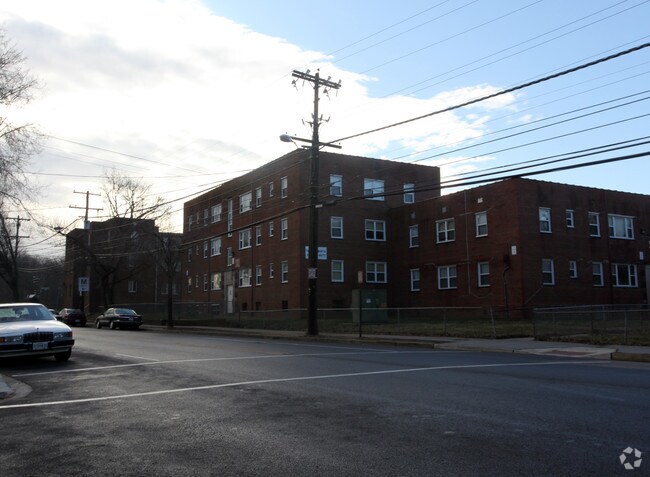Geraldine Apartments - Wheeler Road Apartments