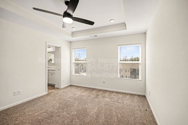 Building Photo - 5052 Falstone Dr