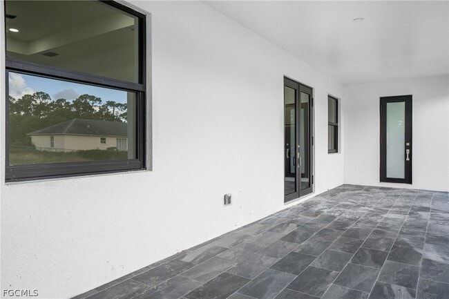 Building Photo - 4112 2nd St SW