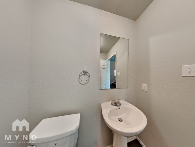 Building Photo - 7502 Josephs Wy